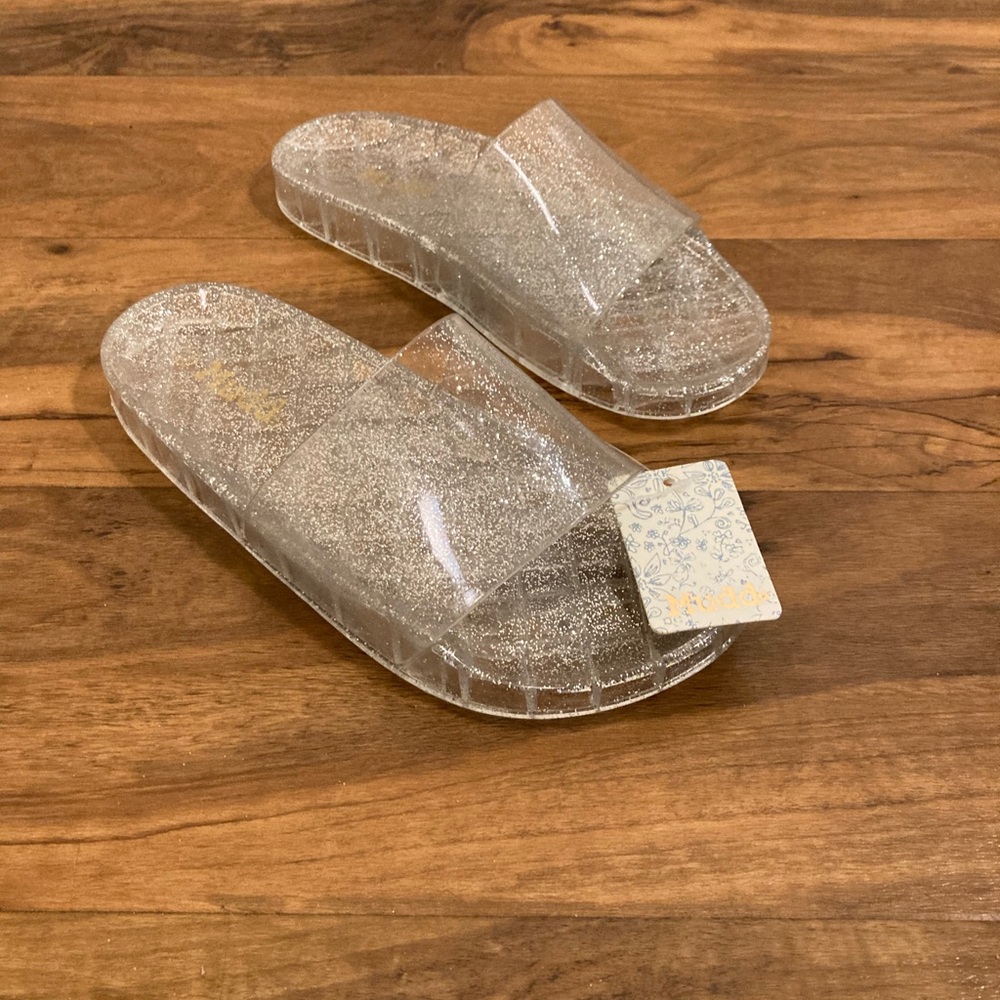 NEW Mudd jelly slides